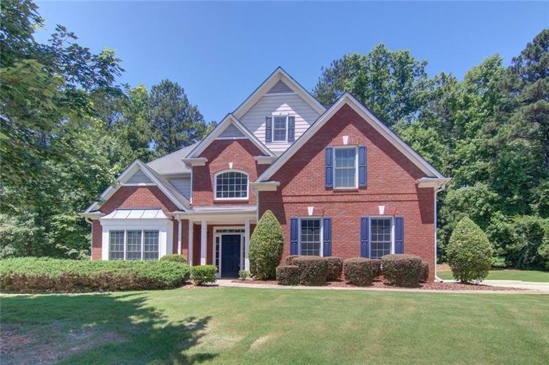 Property Photo: 7145 Glen Cove Lane 30087