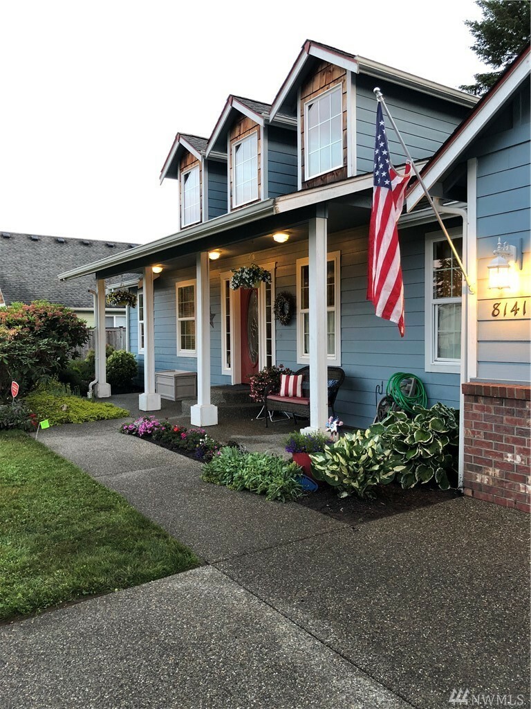 Property Photo: 8141 Pearl Ct SE WA 98501