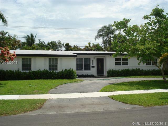 Property Photo:  19321 Holiday Rd  FL 33157 