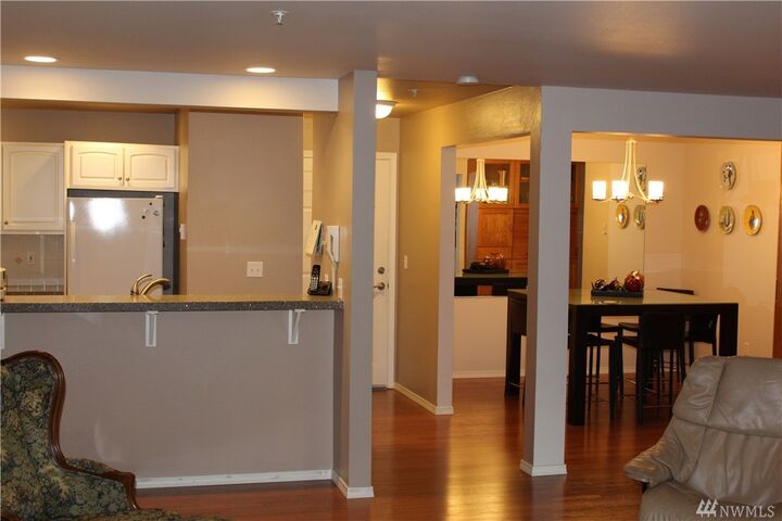 Property Photo: 5801 200th St SW 103 WA 98036