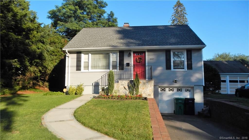 Property Photo: 1007 Merritt Street CT 06825