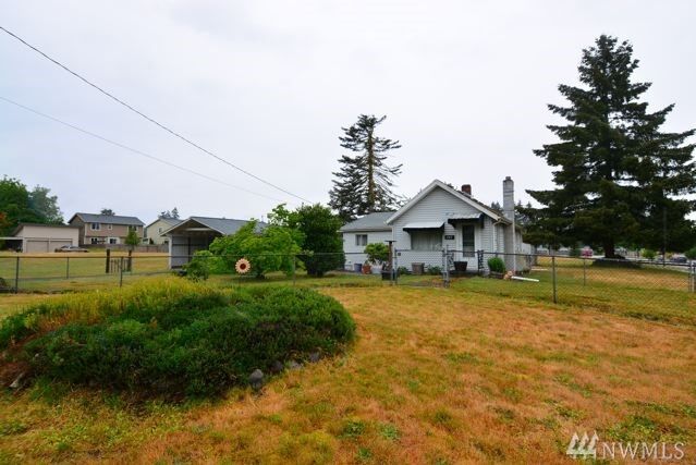 Property Photo:  407 Longmire St NW  WA 98597 
