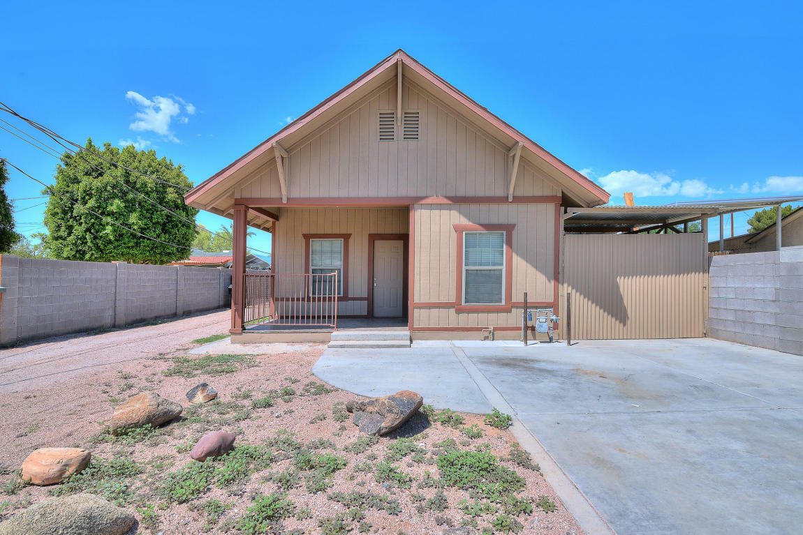 436 S Horne --  Mesa AZ 85204 photo