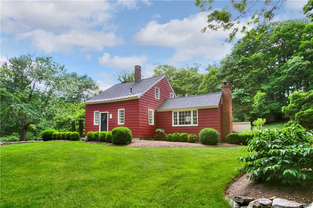 Property Photo:  549 Judd Road  CT 06612 