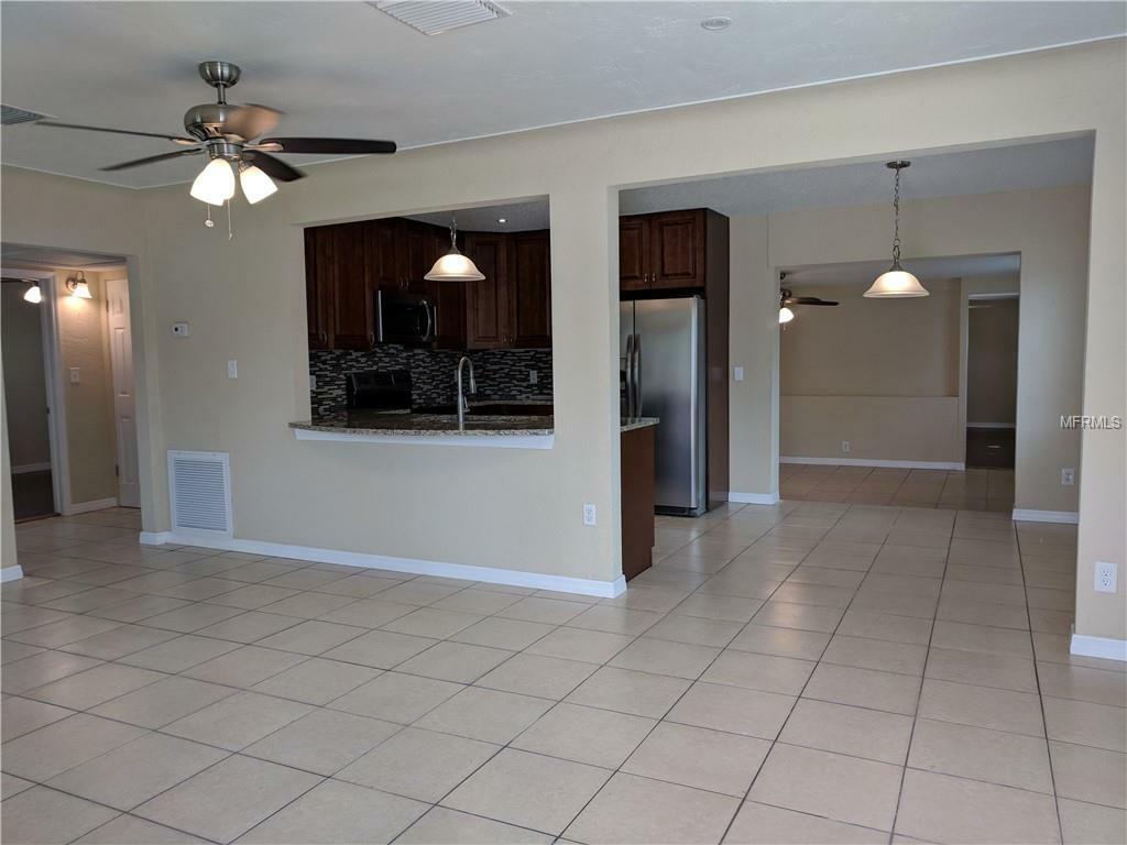 Property Photo: 1546 56th Avenue N FL 33703