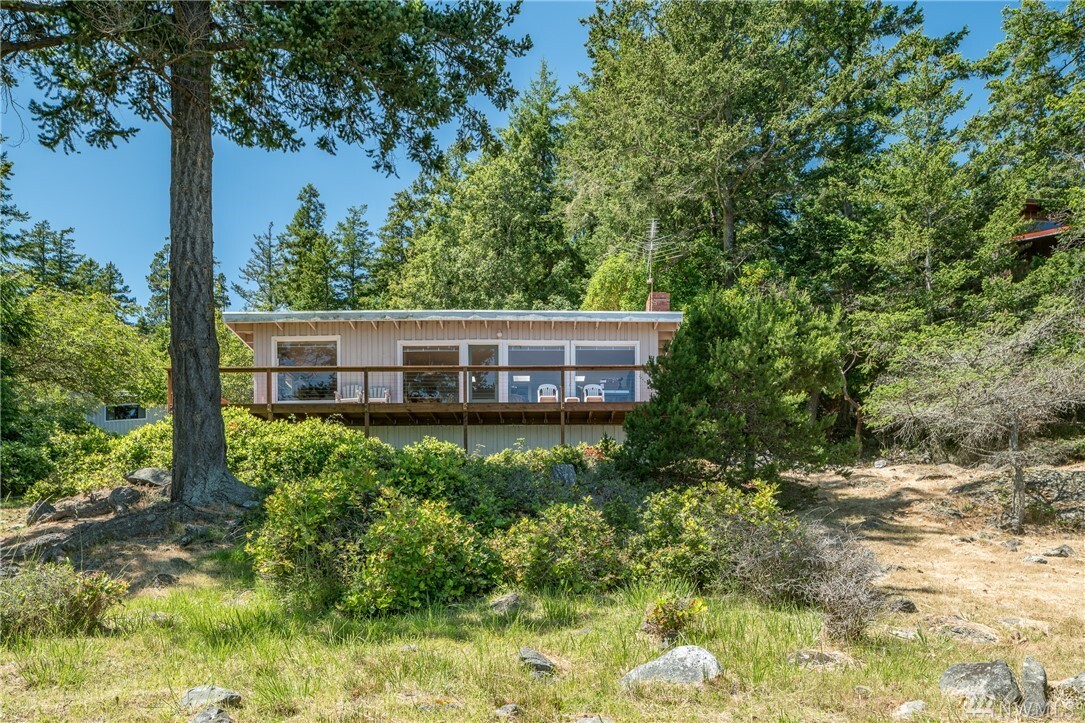 207 Otter Lane  Lopez Island WA 98261 photo