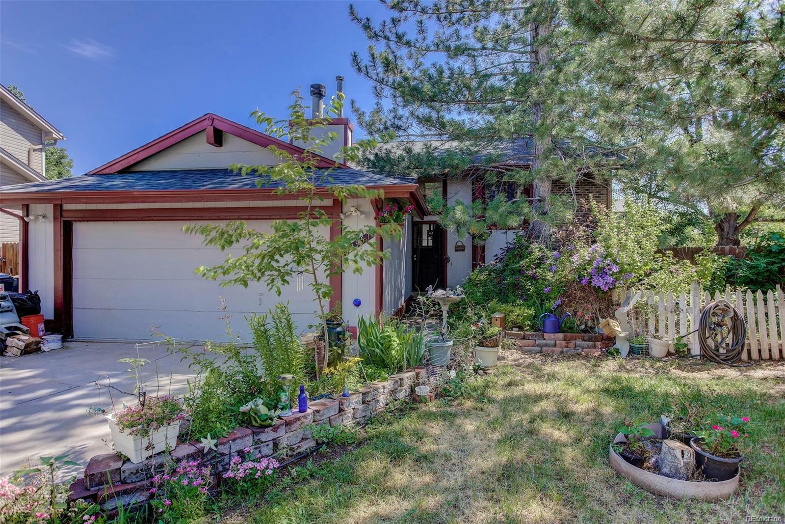 Property Photo:  18957 East Mercer Drive  CO 80013 