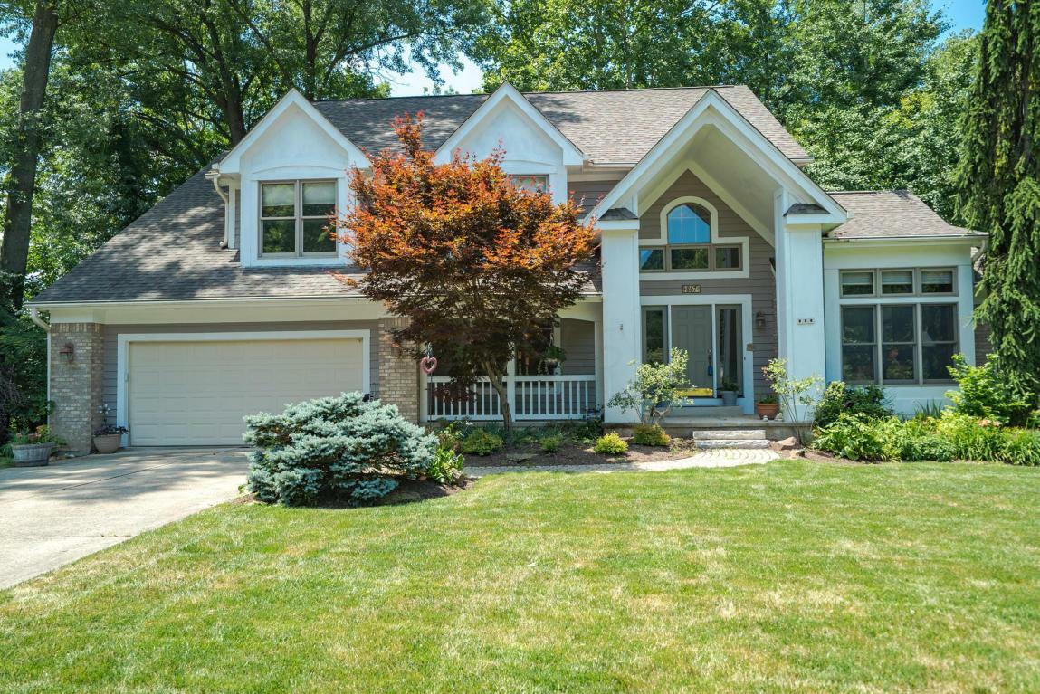 Property Photo: 867 Eastchester Drive OH 43230