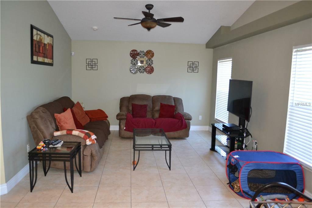 Property Photo:  506 Divine Circle  FL 32828 