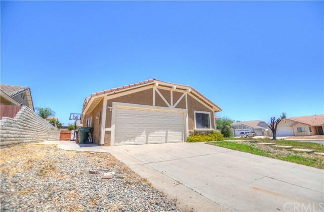 Property Photo:  25594 Dorado Drive  CA 92586 