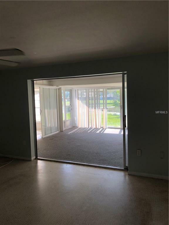 Property Photo: 3256 Kenmore Drive FL 34231