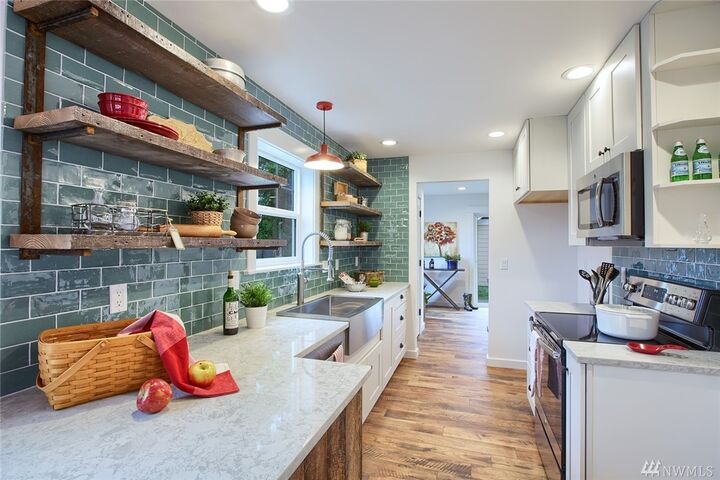 Property Photo: 4122 McKinley Avenue WA 98014