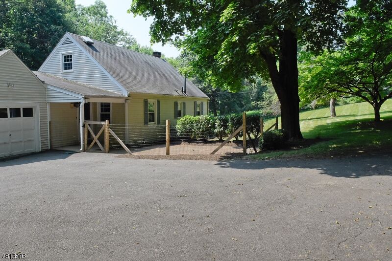 Property Photo:  453 State Route 24  NJ 07930 