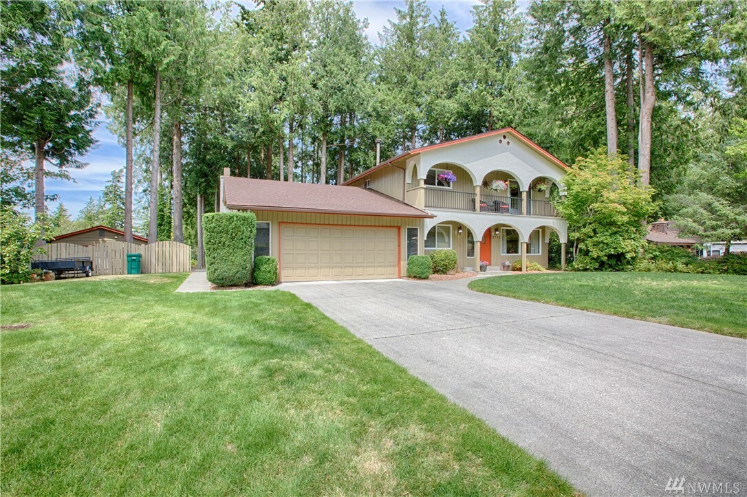 Property Photo:  2901 Comanche Dr  WA 98273 