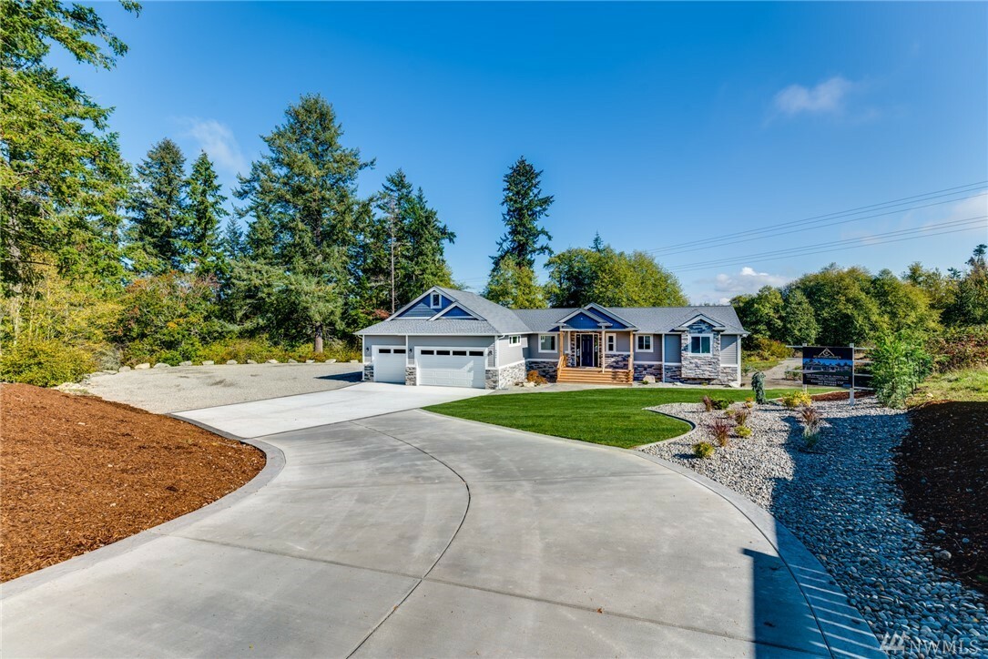 Property Photo:  9446 Piperhill Dr SE  WA 98513 