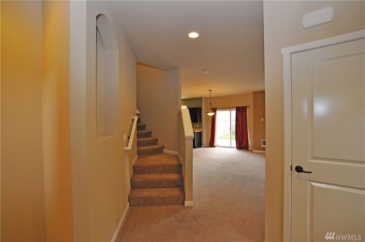 Property Photo: 9620 203rd St E WA 98338