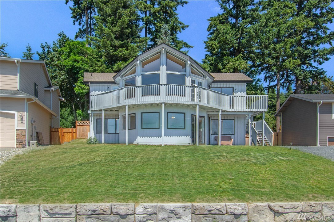 Property Photo:  2224 S Camano Dr  WA 98282 