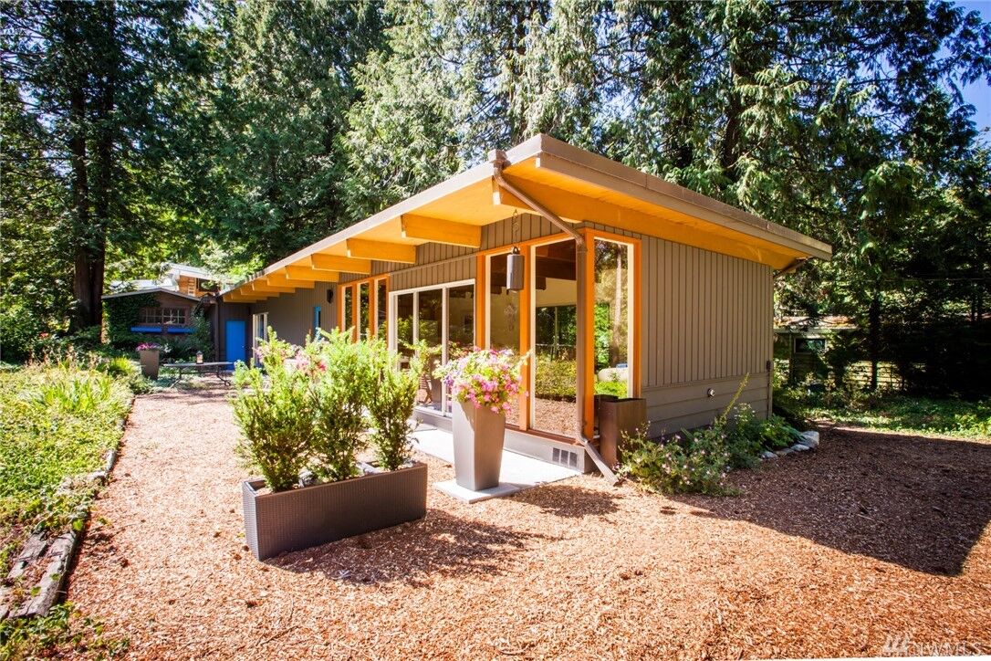 Property Photo:  129 Monte Drive  WA 98281 