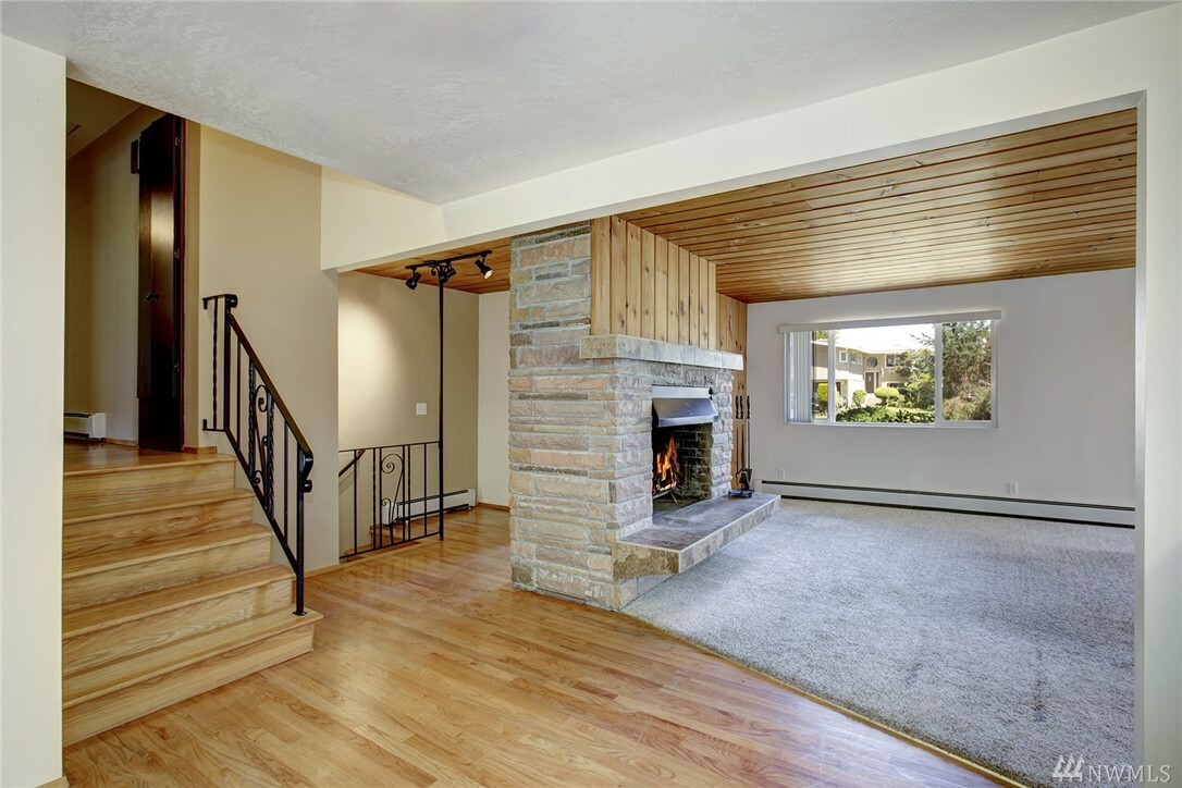 Property Photo: 23456 75th Ave W WA 98026