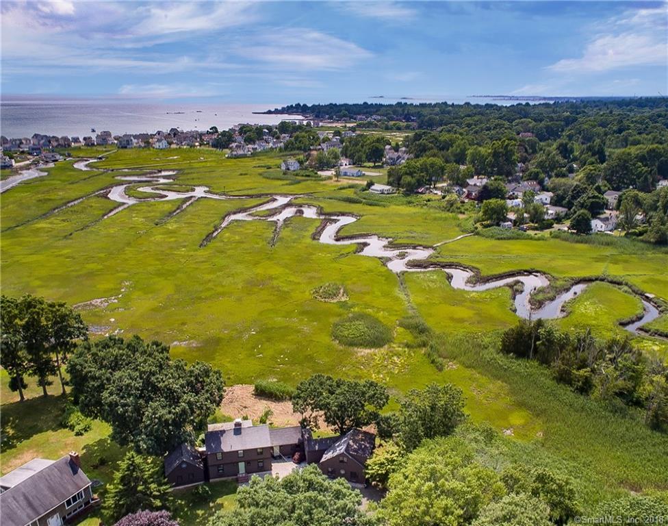 Property Photo: 32 Meadowood Lane CT 06475