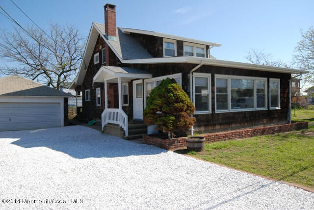 Property Photo:  4 Mountainview Way  NJ 07760 