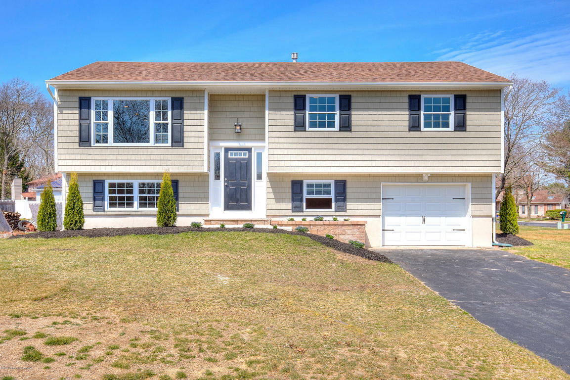 Property Photo:  742 Arrow Drive  NJ 08753 