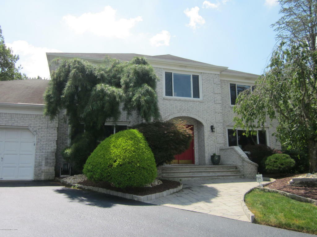 Property Photo:  8 Willard Court  NJ 07746 