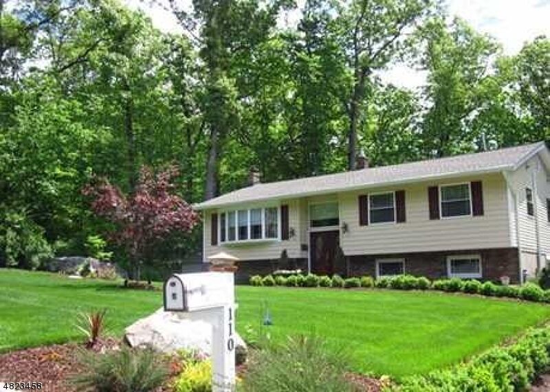 Property Photo: 110 Fieldstone Dr NJ 07456