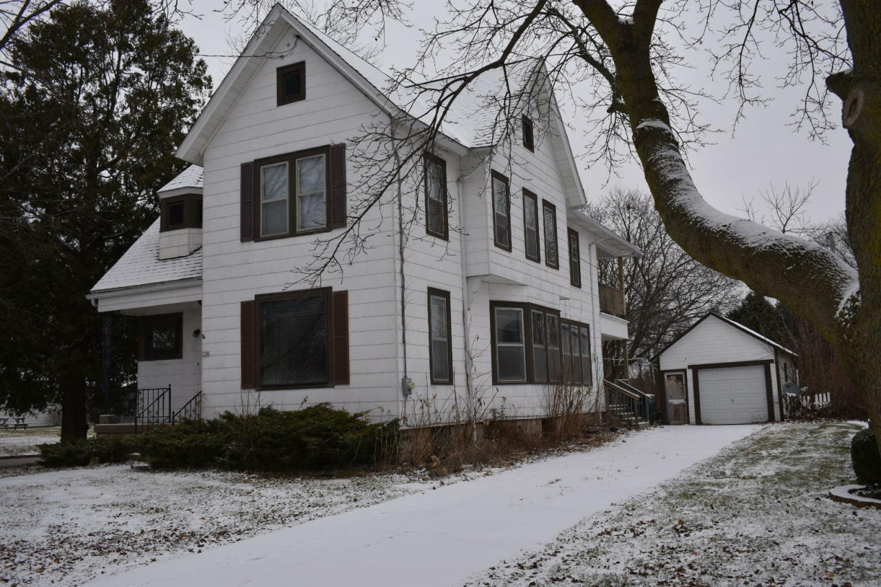 Property Photo:  138 N Fond Du Lac Ave  WI 53010 