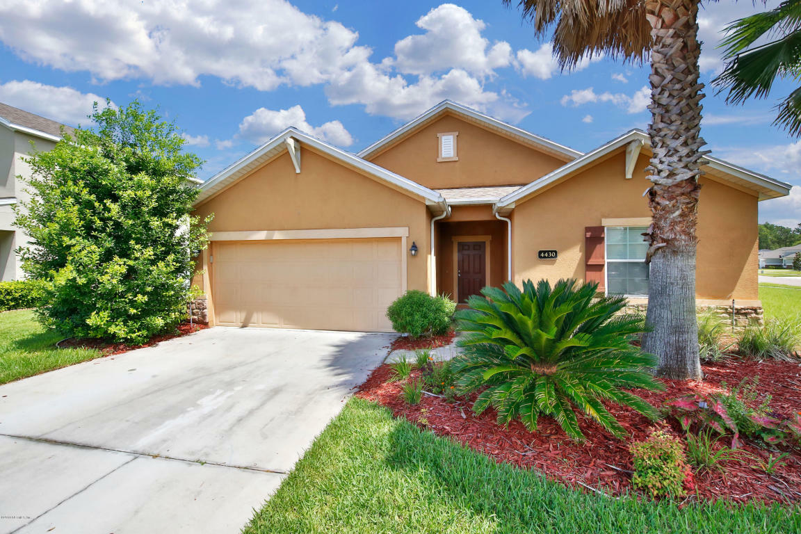 Property Photo:  4430 Song Sparrow Drive  FL 32068 