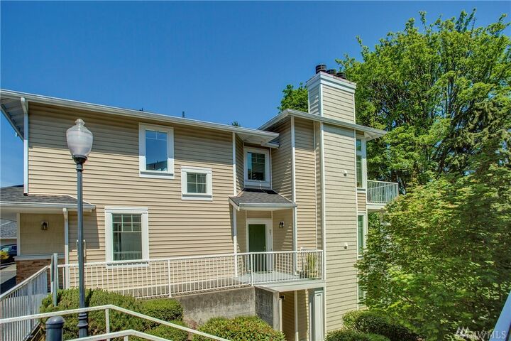 Property Photo: 6515 134th Place SE D7 WA 98296