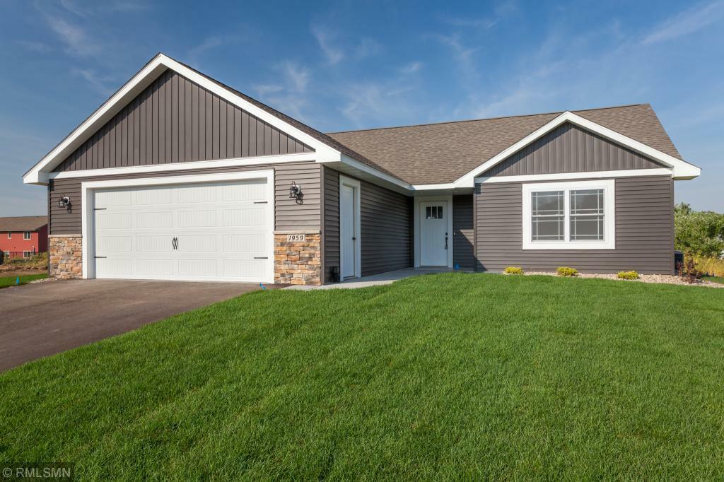 Property Photo:  828 Brentwood Circle  WI 54022 