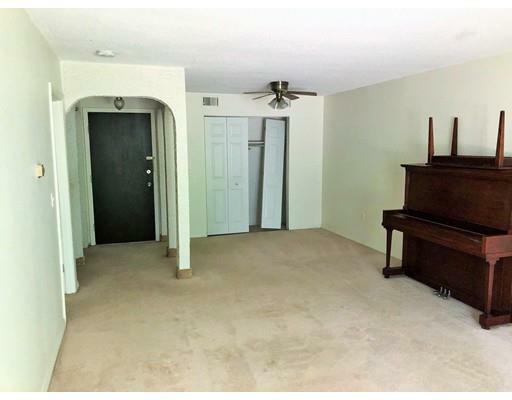 Property Photo:  23 Shadowbrook Lane Unit 6  MA 01757 