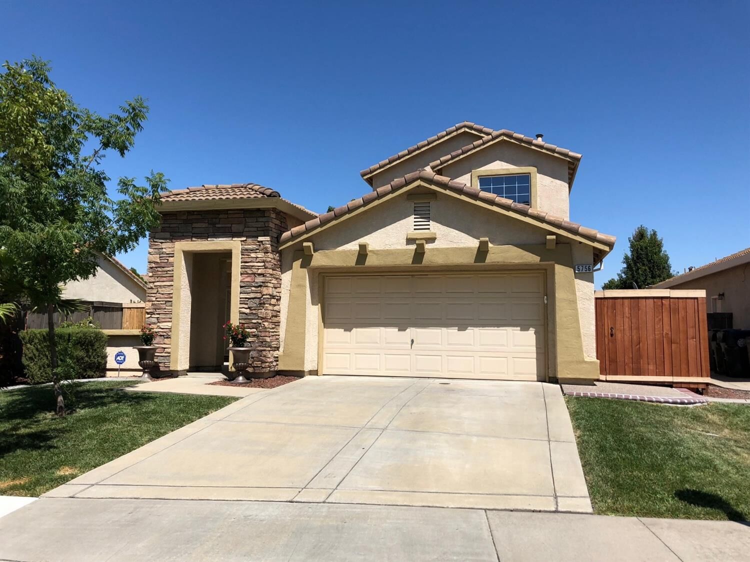 Property Photo: 5756 Honor Parkway CA 95835