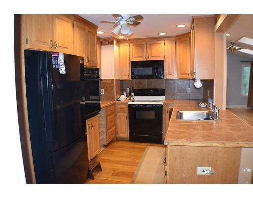 Property Photo: 17 Skyview Terrace MA 01746