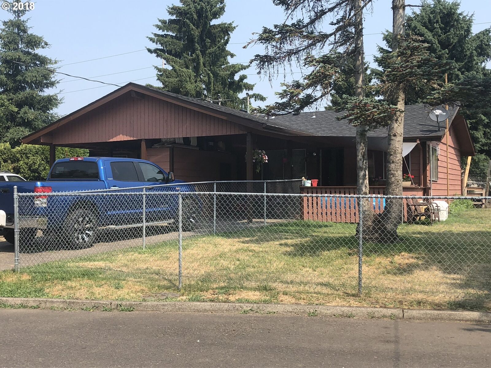 Property Photo: 5000 Murray Ct WA 98661