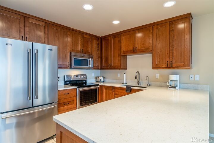 Property Photo:  100 Lake Chelan Shores Dr 19-8  WA 98816 