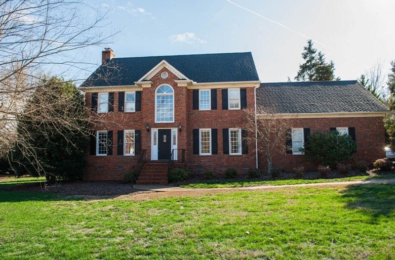 Property Photo:  311 Clevedale Court  SC 29301