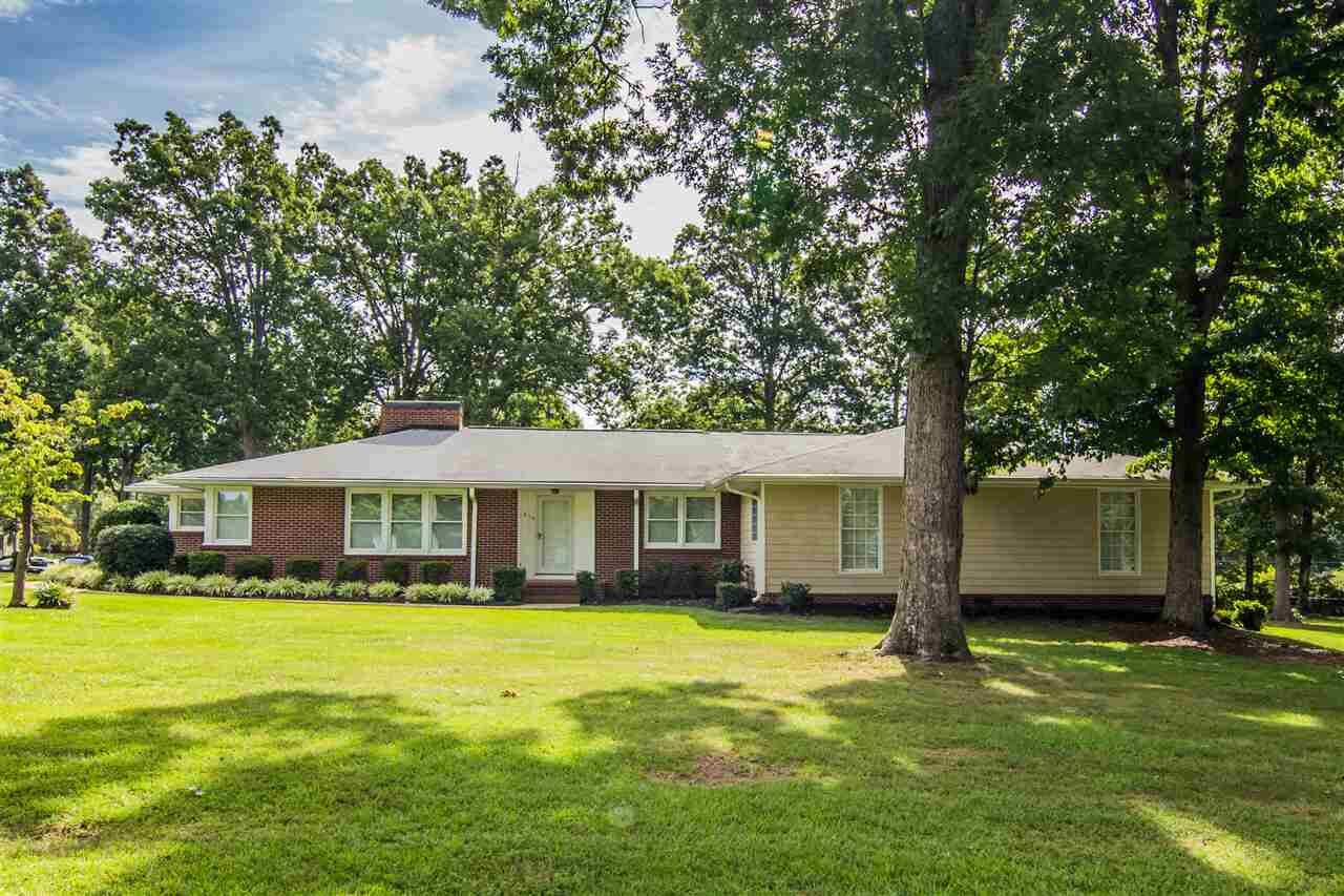Property Photo:  310 N Carolina Avenue  SC 29323 