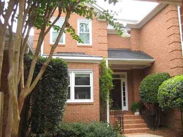 Property Photo:  104 Country Club Court  SC 29302 