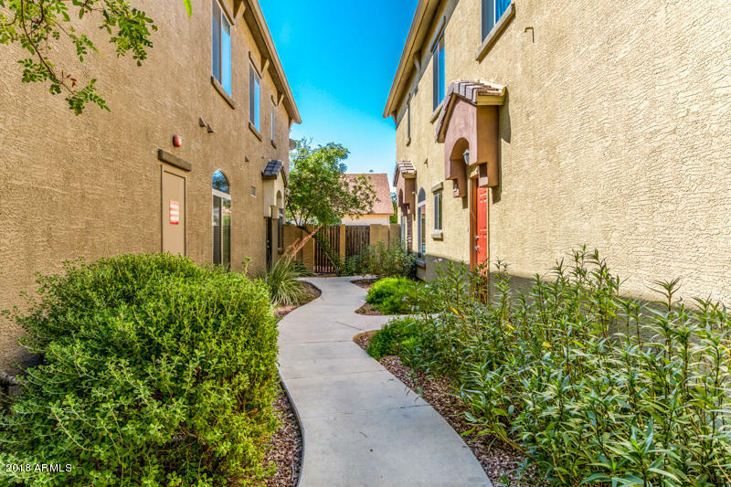 Property Photo:  18250 N 32nd Street 1074  AZ 85032 