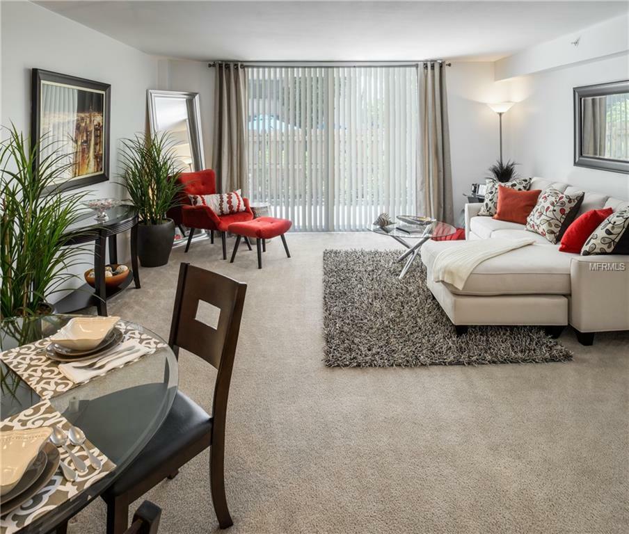 Property Photo: 20 S Lucerne Circle W 811 FL 32801