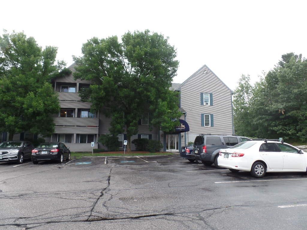 Property Photo:  124 Eastern Avenue 302  NH 03104 