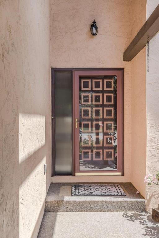 Property Photo: 7950 Shefford Place OH 43016