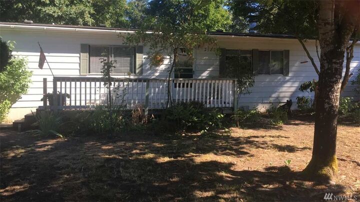 Property Photo:  25820 215th Place SE  WA 98038 