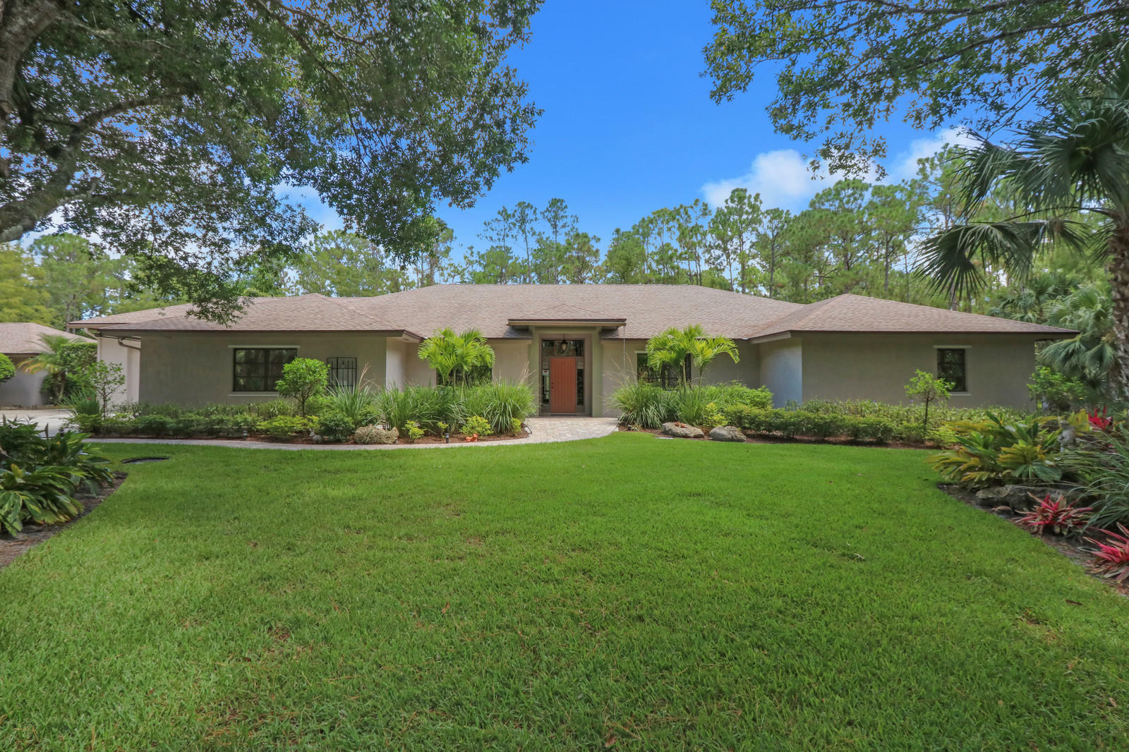 Property Photo:  9667 Quail Trail  FL 33478 