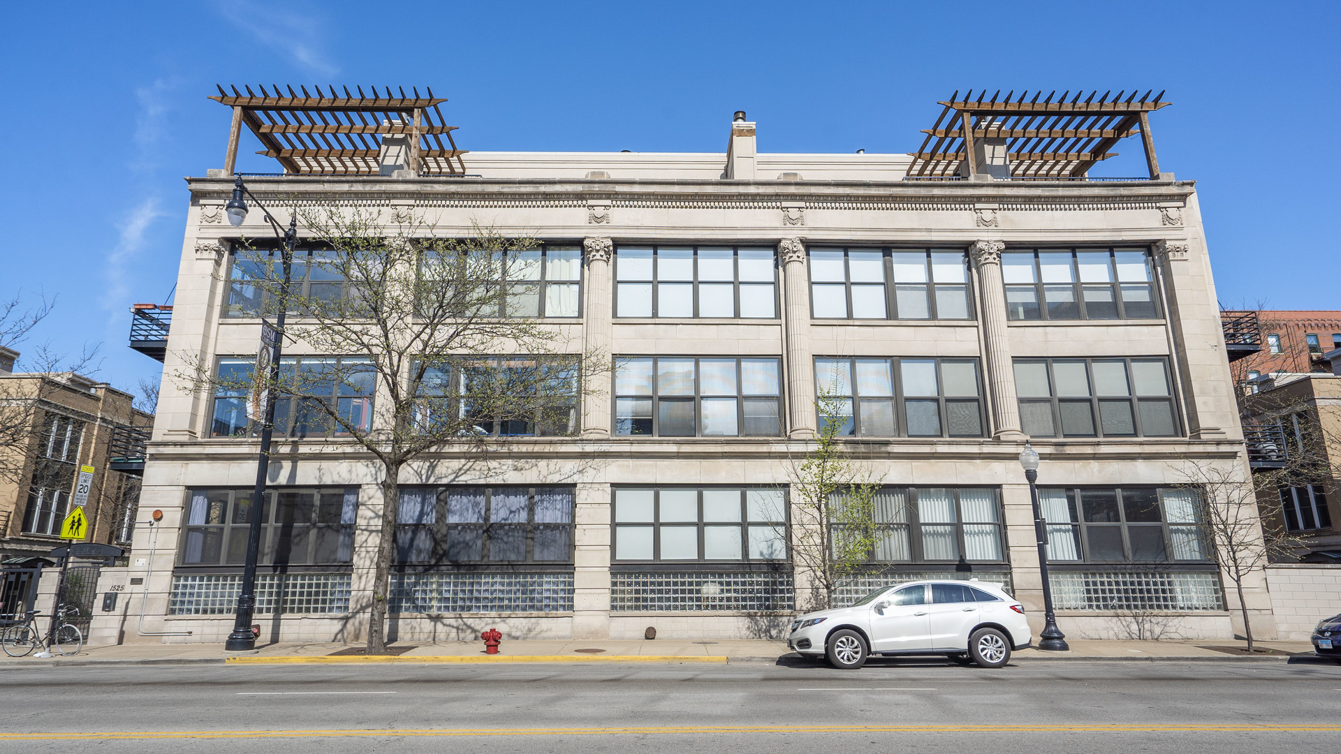 Property Photo: 1525 Michigan Avenue 402 IL 60605