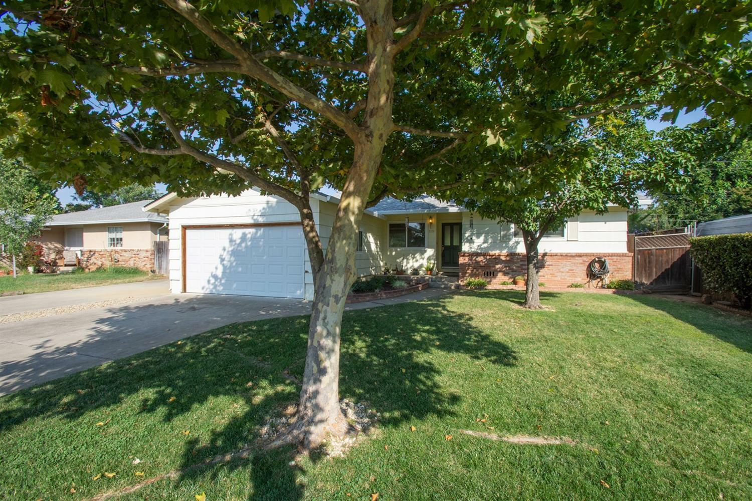 Property Photo:  2629 Aramon Drive  CA 95670 