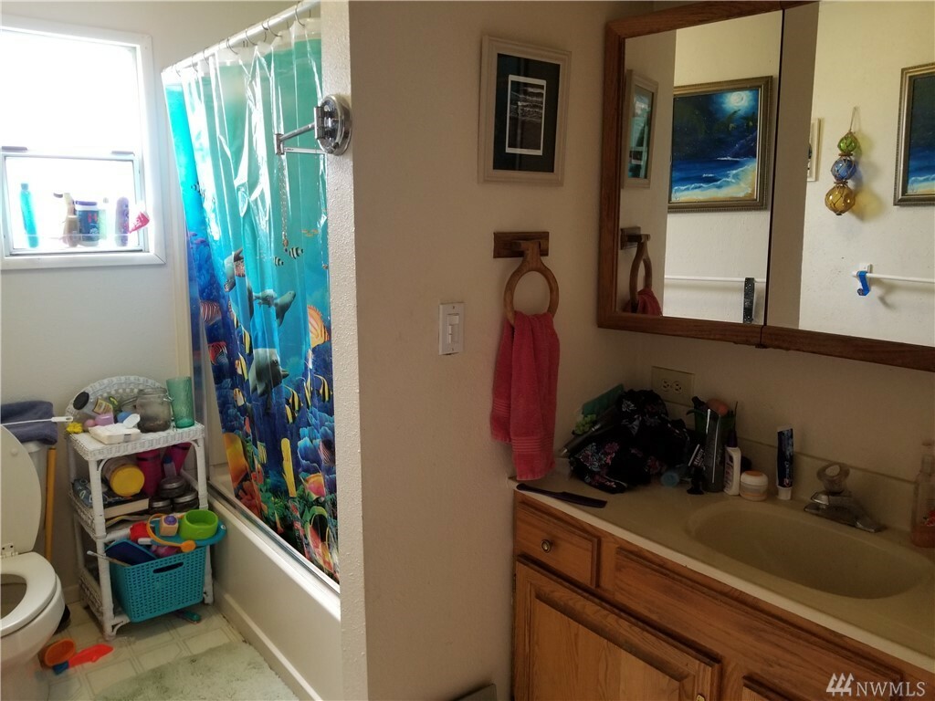 Property Photo: 7123 NW 276th St WA 98292
