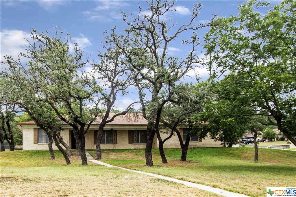 Property Photo:  1703 Little Street  TX 76522 